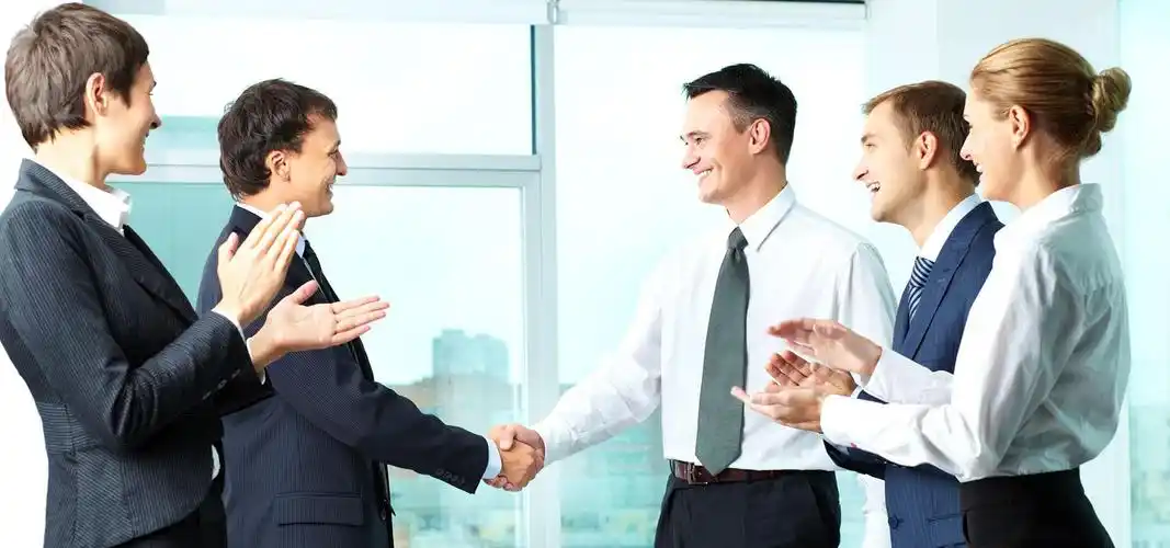 携程外包小语种SEO，究竟怎么做才能有效果？它和内部团队操作有啥区别？