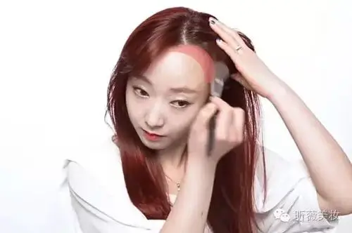 SEO顺时学院小颜哥是谁？他的内容有什么独特价值？