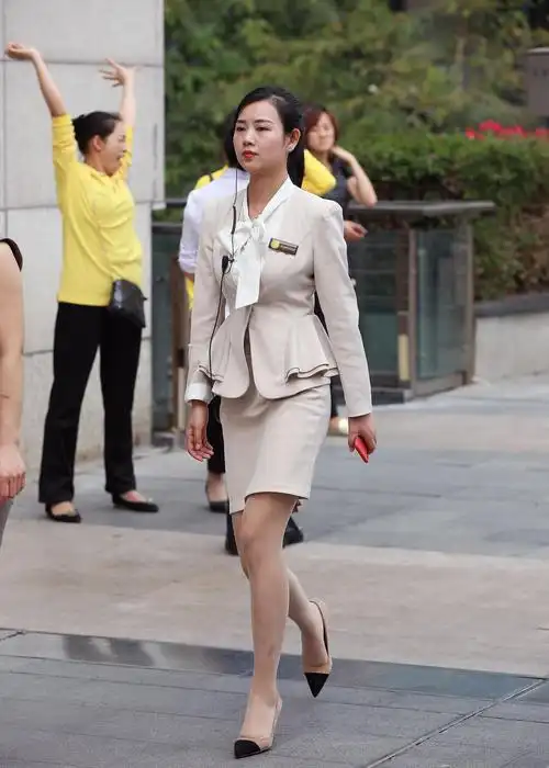 SEO街拍如何提升搜索权重？稳定曝光的关键在哪？